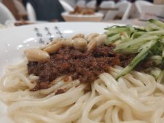 -凤起龙游老面包子(凯德晶品店)