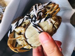 母蟹-七的湖·晚芳亭·阳澄湖农家菜·大闸蟹(莲花岛店)
