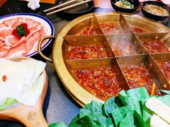 -沸炉重庆老火锅(军事博物馆店)