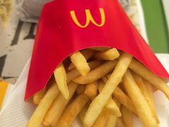 -麦当劳(上海虹桥站30B检票口楼上)