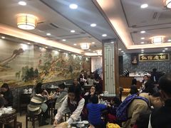 等位区-仁信老铺(华盖路店)