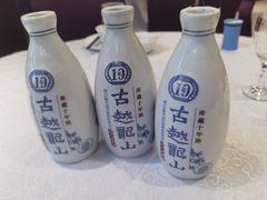 -启东海鲜人家(古美路店)