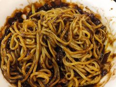 炸酱面-桃园中华料理炸酱面(燕儿岛路店)