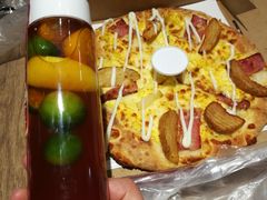 -必胜客(宝杨路宅急送店)