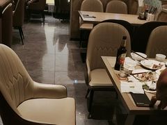 -六泰居·尔滨地标·东北菜(泰山路店)