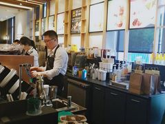 -星巴克(汾阳路店)