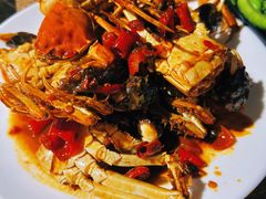 -嗨辣小聚·盘锦河蟹·海鲜烧烤龙虾(盘锦十年好店)