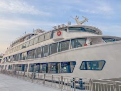 -Doris一站式游轮婚礼船东直营店(外滩店)