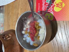 -成都你六姐·牛肉冒菜(信泰中心商场店)