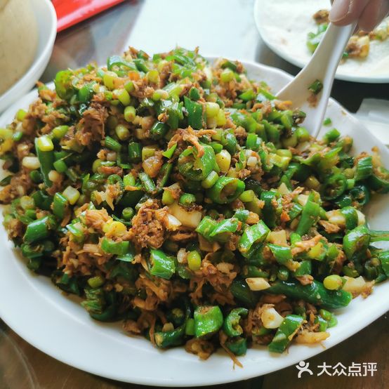辣椒炒肉直营店