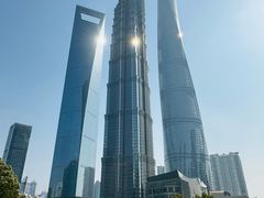 -陆家嘴空中步行连廊