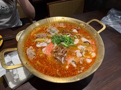 -张翻越·川渝冒菜·武汉黑鸭煲(城北万象城店)