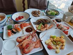 -彩虹云霄酒店76&78层国际自助餐