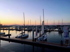 -东港音乐喷泉广场