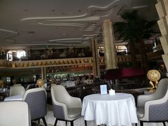 -碧中海汤泉汗蒸酒店