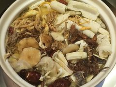 -野菌园·野生菌火锅首创第一家(关兴路总店)