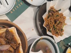 -悦得闲广式点心茶楼(蓝鲸世界店)