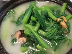 煲淋春菜-原味田园·客家菜·土窑鸡(中航城君尚购物中心店)