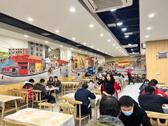 大堂-江城燕子大排档(江汉路步行街店)