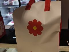 -花花卷卷·鲜食蛋糕(泉屋店)