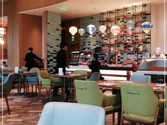 大堂-济南香格里拉·咖啡泉自助餐厅