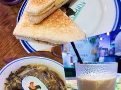 -左记港食(融科天城店)