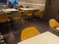 -深圳国际会展中心希尔顿酒店(前海华发冰雪世界店)