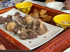 -黑青稞庄园·新式藏餐·牦牛肉汤锅(新都桥店)