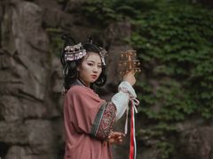 -翩若国风汉服体验馆