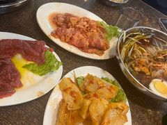 -韩风烤牛肉冷面店