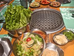 -唯成•韩国炭火烤肉 유성고기