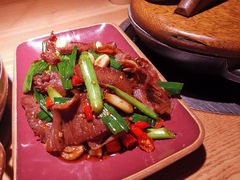 大蒜辣椒腊牛肉-吃饭皇帝大(解放西路店)