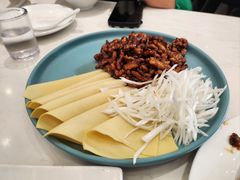 -巢香扣肉馆