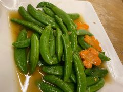 -J Daeng Seafood