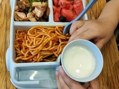 -汽车博物馆主题餐厅
