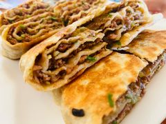 -虹海圣肉饼店家常菜馆