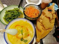 -清迈清迈巷口小排档(烟台山店)