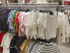 -H&M(来又来时尚购物广场店)