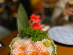 三文鱼鱼腩-魔丼屋(日月光店)