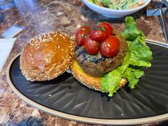 -Let'sBURGERplus·非常创意汉堡(三里屯店)