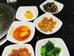 -木槿花韩式炭烤·熟成肉工坊(孙文东路店)