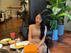 -海派悦庭·海胆烧麦·新融合菜(凯德广场店)