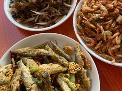 -丹水桥地锅鱼·翘嘴鲌·地方特色全鱼宴(丹江口大坝店)