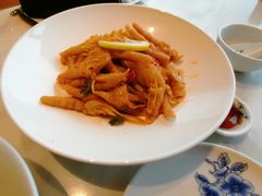 -宁波石浦大饭店(新材料城店)