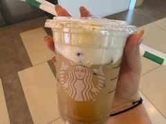-星巴克(上海虹桥新天地二店)