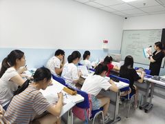 -新航道雅思托福·留学·考研培训(人民广场校区)