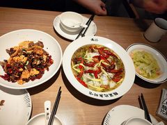 -太二酸菜鱼(武汉光谷保利店)