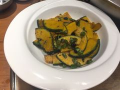 -秦唐一号西安菜馆(钟楼店)