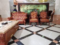 -清水湾假日酒店(行云路店)