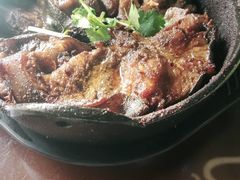 特色鲶鱼砂锅-洪兴砂锅·融合砂锅菜(三站店)